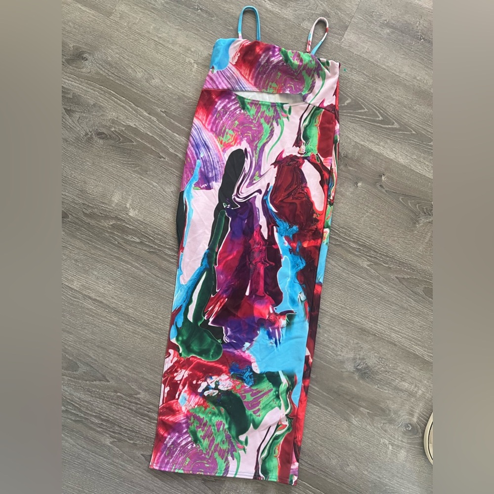 Nastygal New with tags 
Retro Water color / oil painting maxi dress size 6